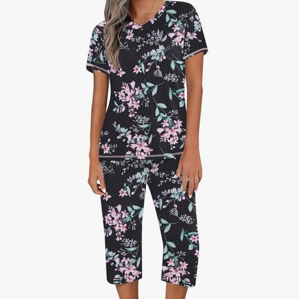 Afifei Women's Sleepwear Capri Pajama Sets Short   Sleeve  NWT Size S - Picture 4 of 15